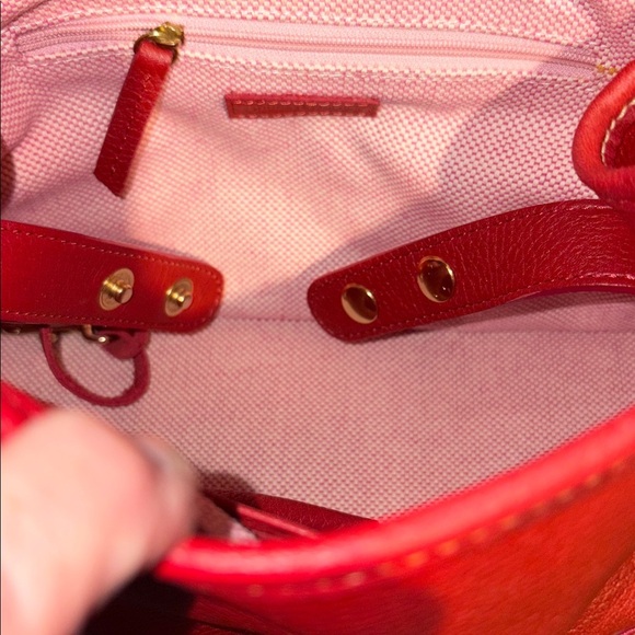 Dooney & Bourke  satchel holiday red gold tone  front clasp closure  like new - Picture 16 of 17